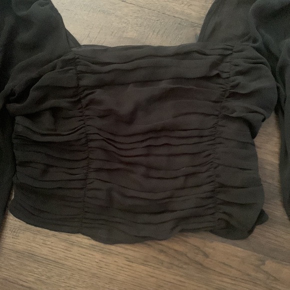 New black DYNAMITE blouse size large - Picture 2 of 8